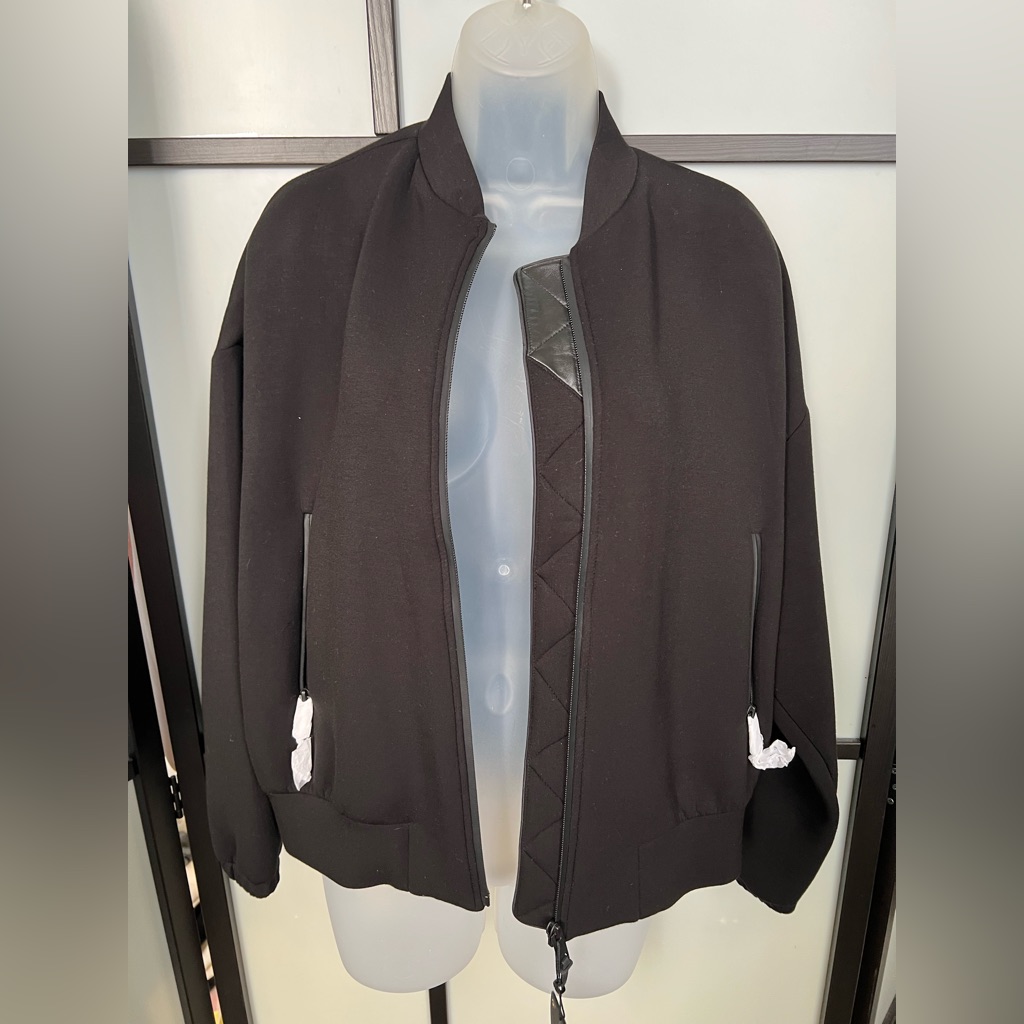 Nwt Massimo Dutti Black Bomber Jacket Neoprene Full Zip Pockets Small — image 4 of 8